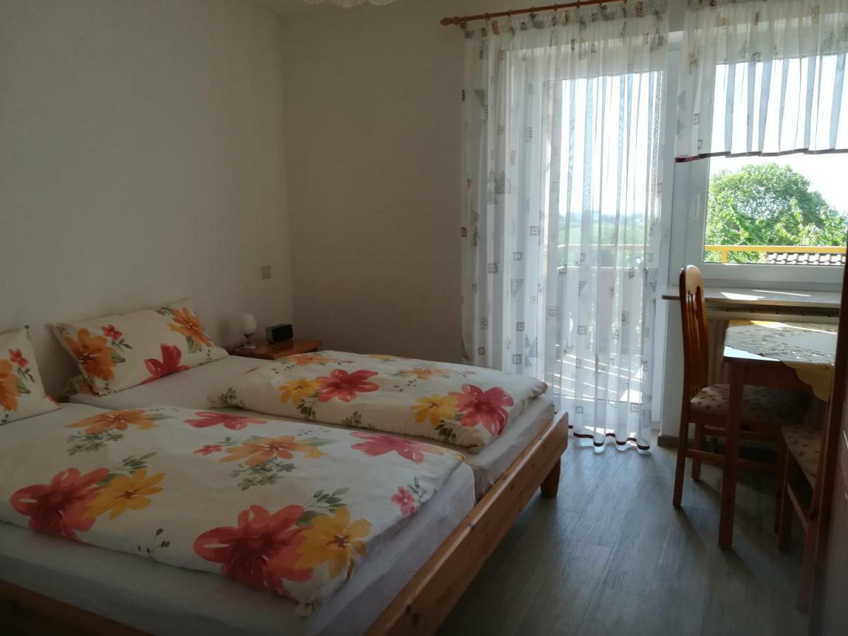 Gaestehaus Huber Меерсбург Екстериор снимка